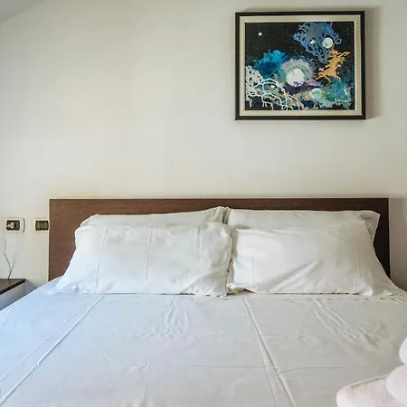 Appartement Viale Hambury 51