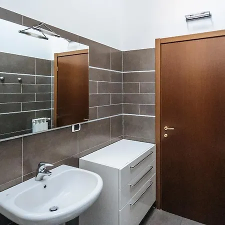 Viale Hambury 51 Appartement