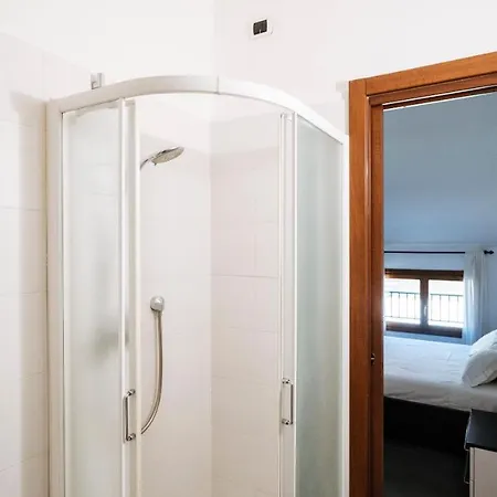 Viale Hambury 51 * Alassio