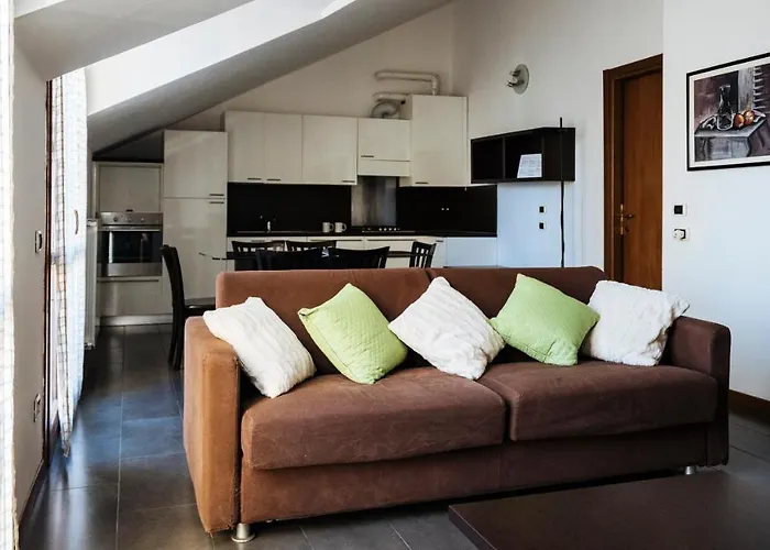 Viale Hambury 51 Lägenhet