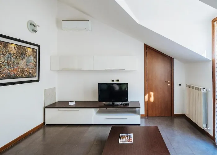 Viale Hambury 51 Lägenhet *