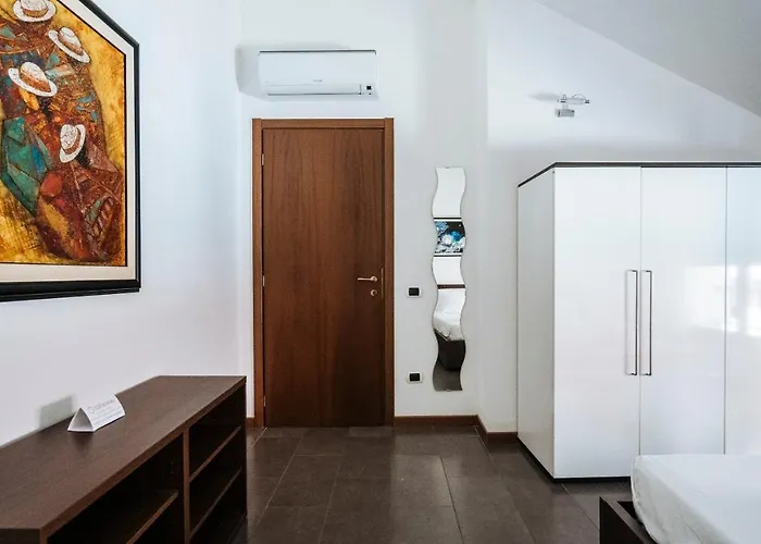 Viale Hambury 51 Lägenhet *