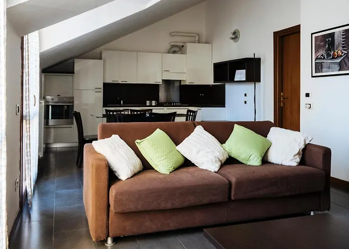 Viale Hambury 51